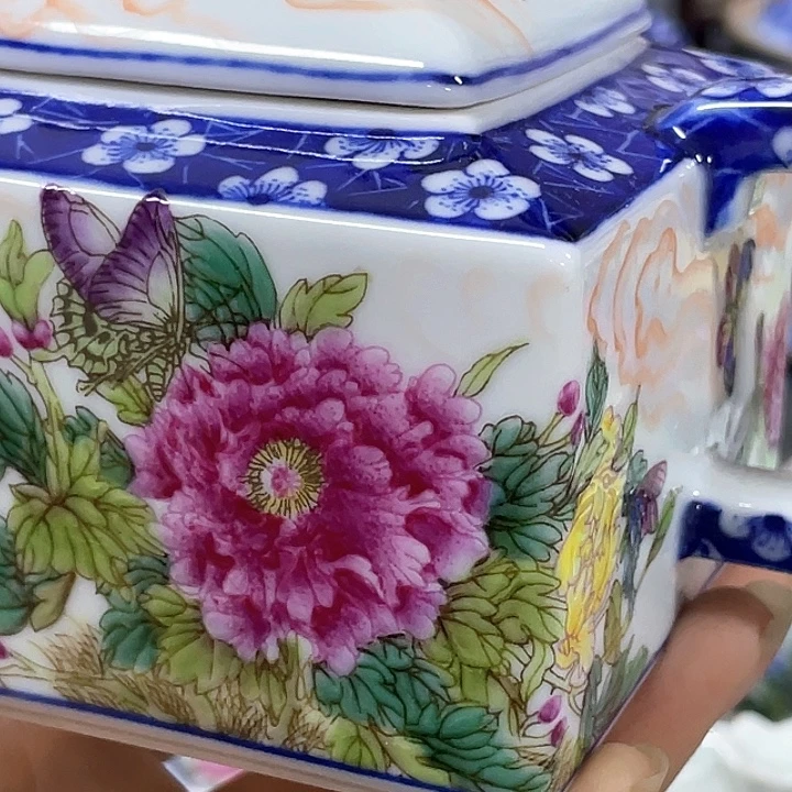 摆件景德镇陶瓷协会常务