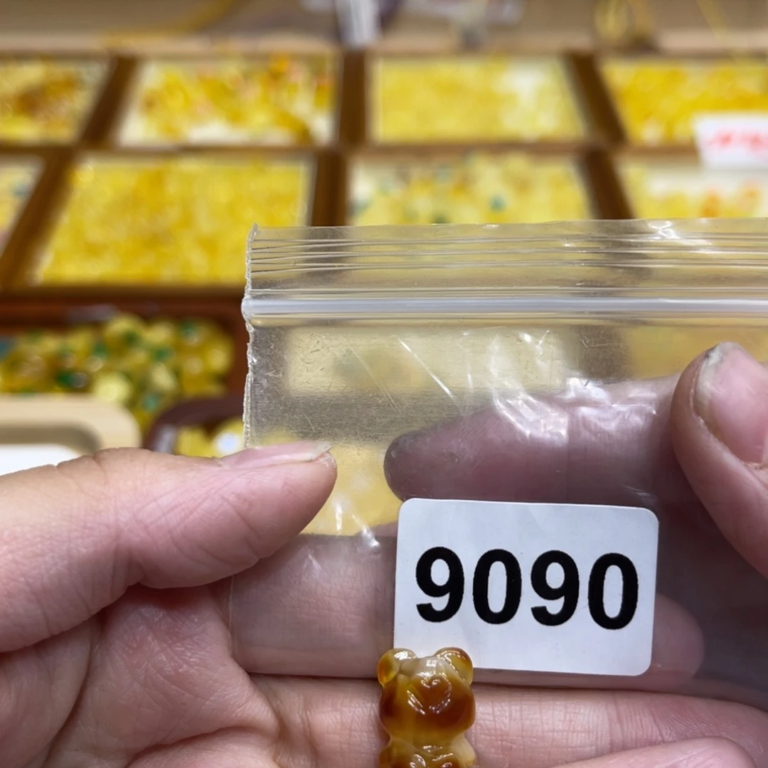 未镶嵌毛衣链琥珀
