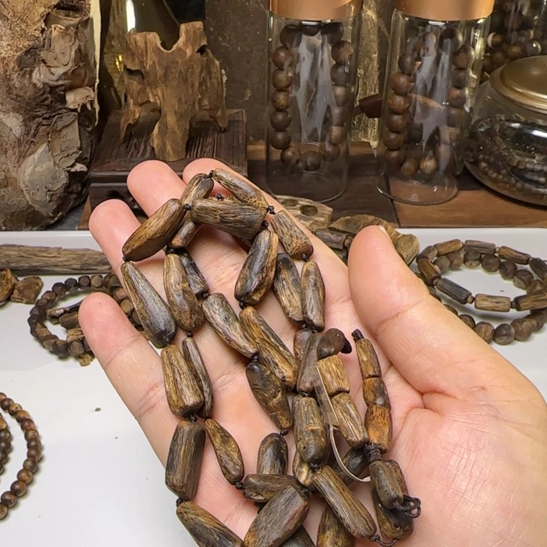 沉香沉香碎屑?****?长圈