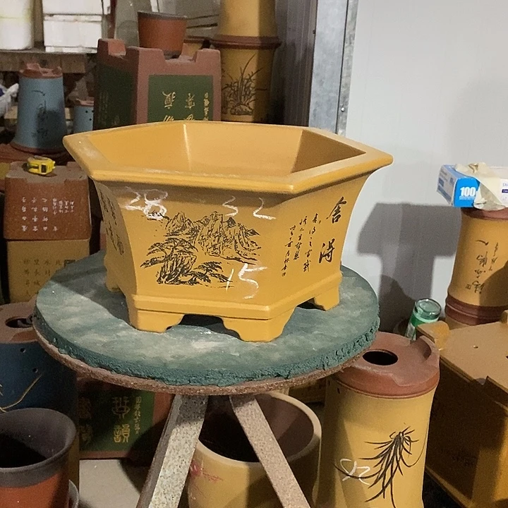 紫砂花盆紫砂花盆