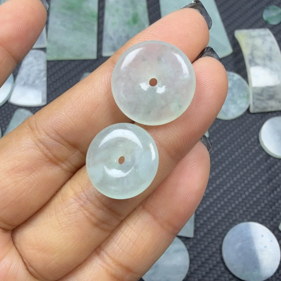 翡翠颈饰未镶嵌奎*天然缅甸a货翡翠