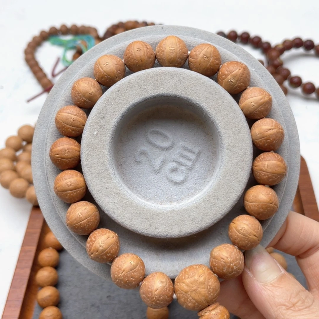 凤眼菩提手串L311-K15凤眼菩提大12+同树铁籽