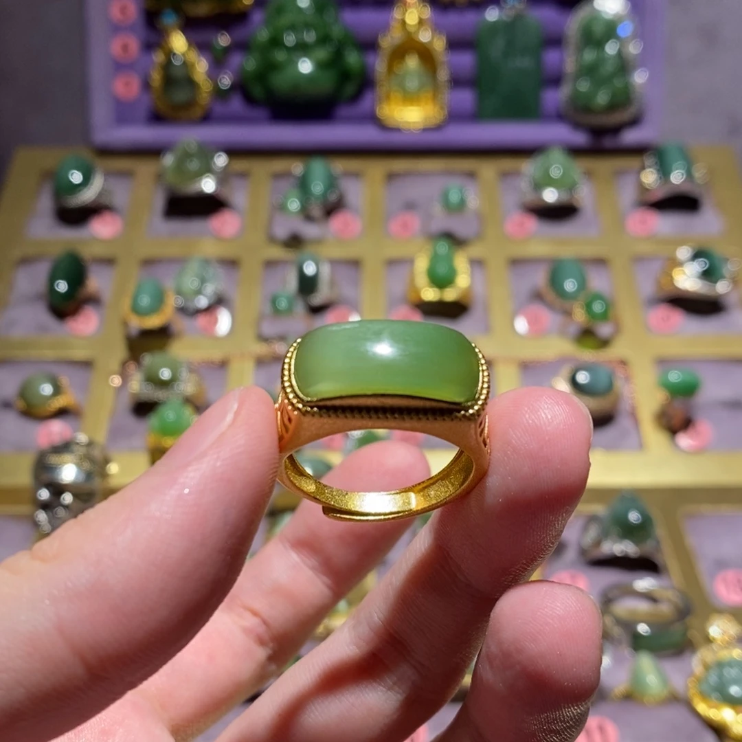 抖***物和田玉（碧玉）戒指未镶嵌