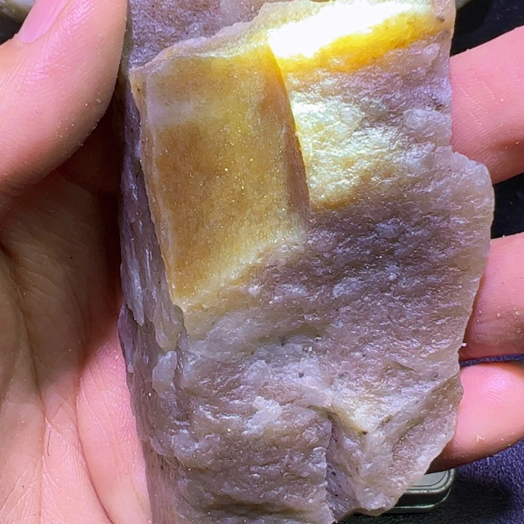 未镶嵌和田玉（糖玉）珠宝半成品