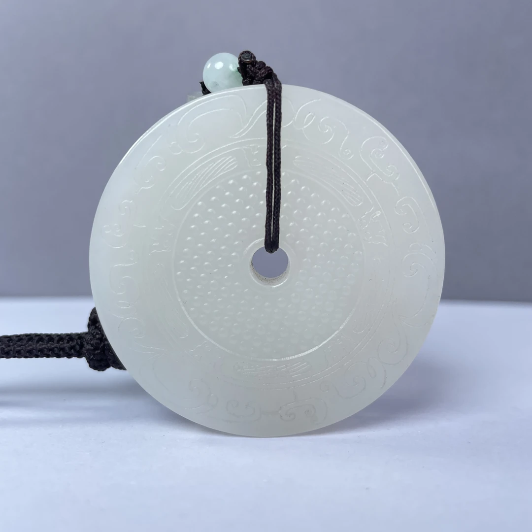 b012 和田玉雪玉龙纹佩