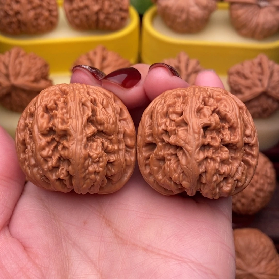 文玩核桃把件精品平谷粗筋38