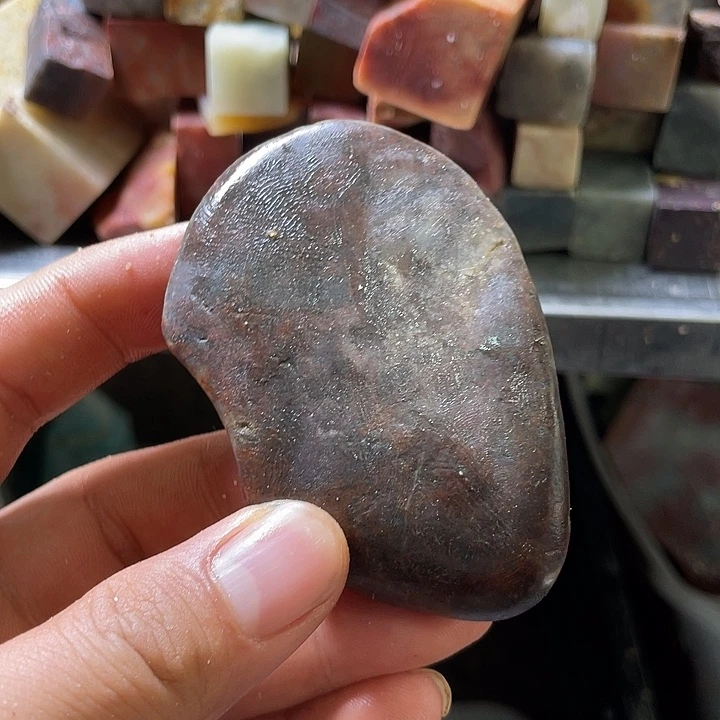 寿山石君*老挝石实在