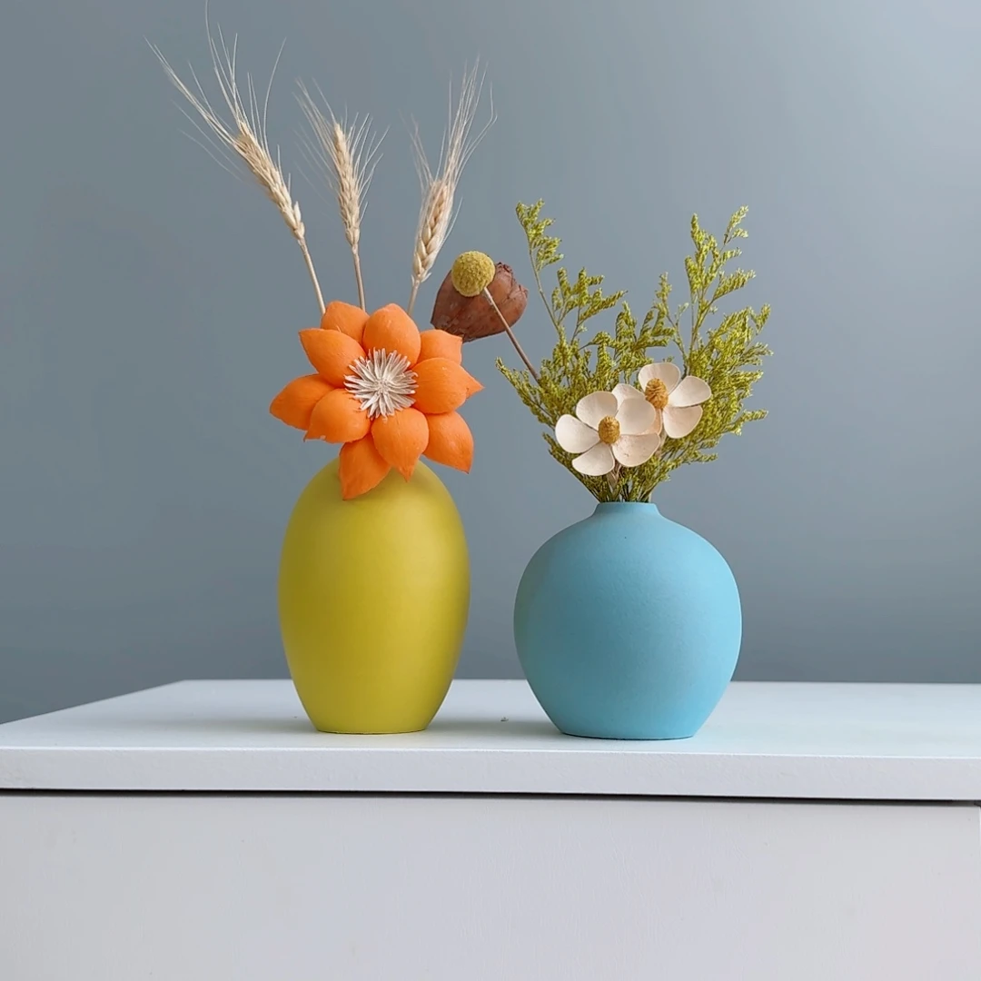 摆件陶瓷小花瓶摆件含花总高约20-30cm