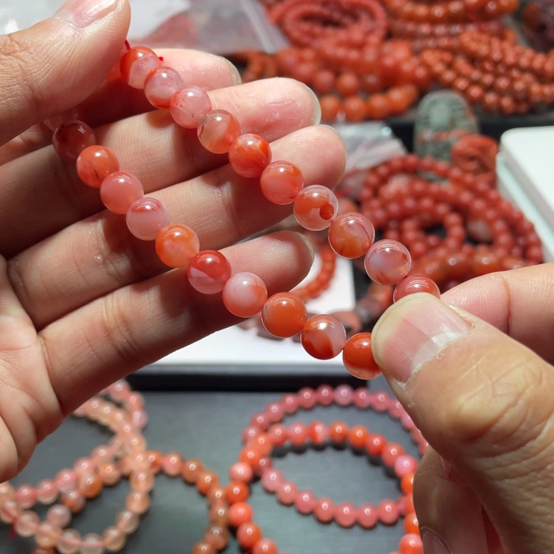 南红玛瑙手链未镶嵌