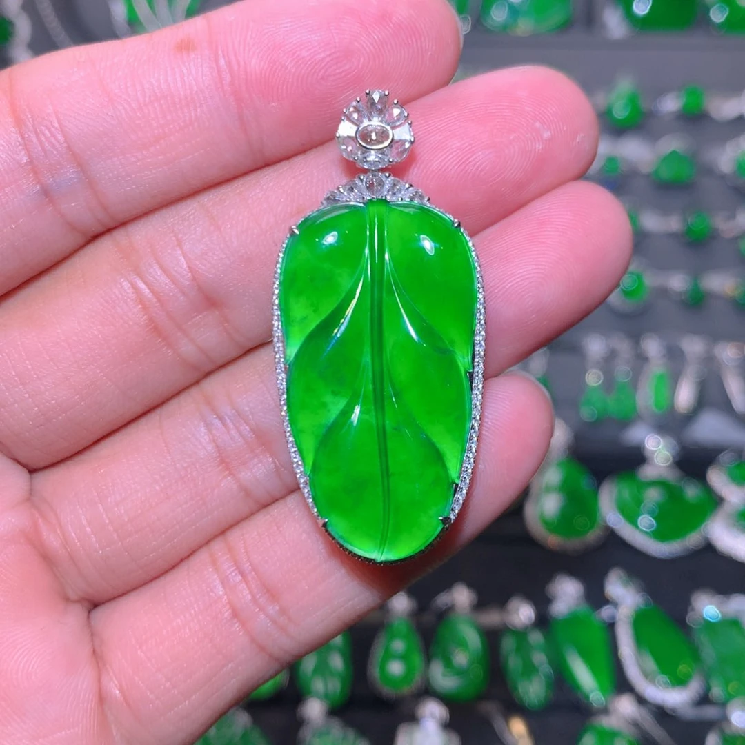 翡翠18K金镶嵌吊坠(不含链)天然翡翠