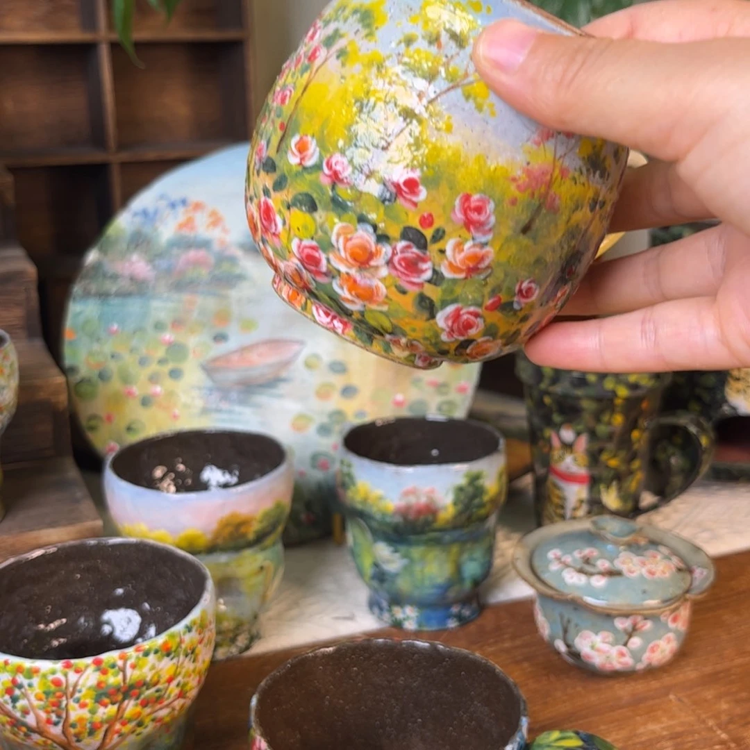 流***年釉下五彩斑斓色彩