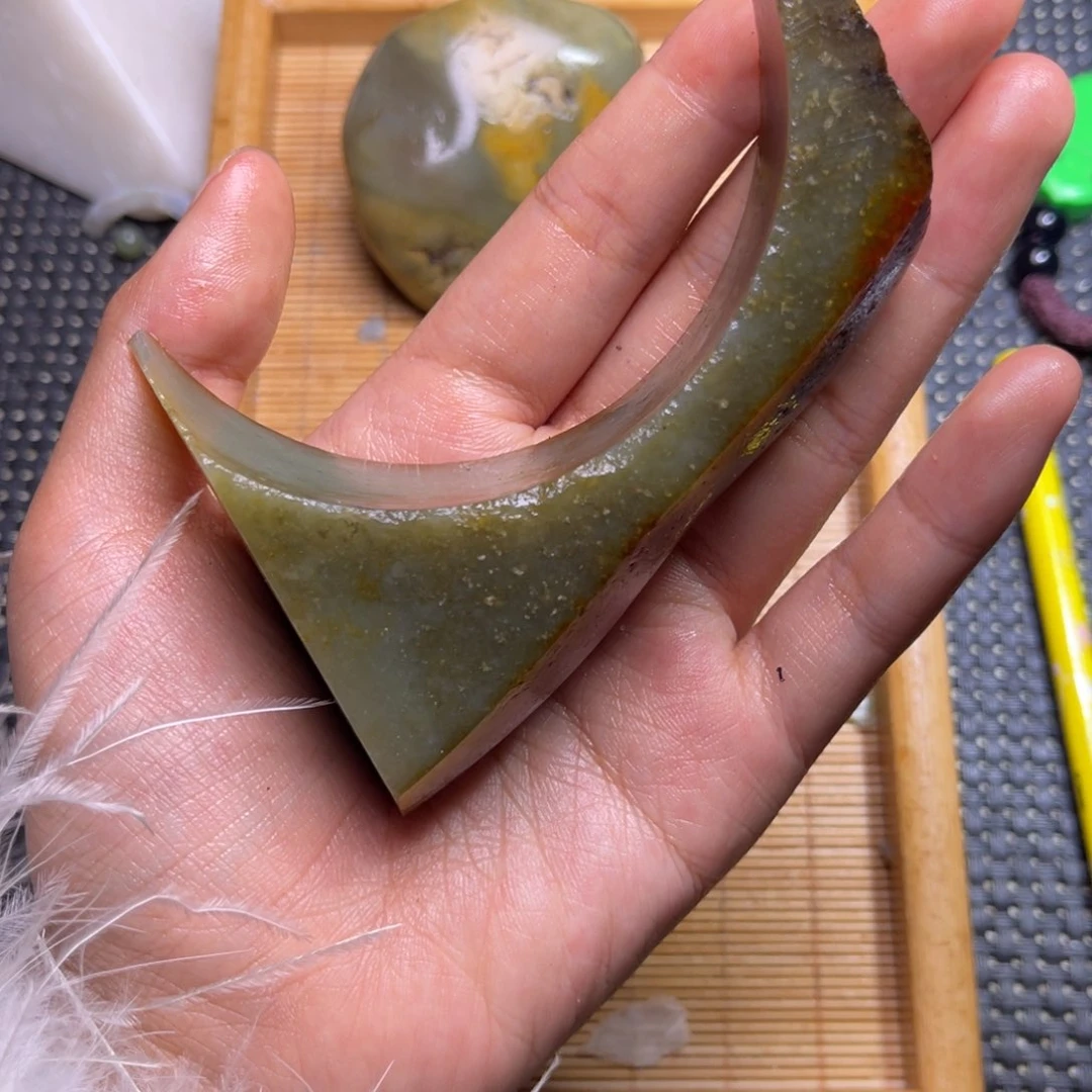 未镶嵌和田玉珠宝半成品