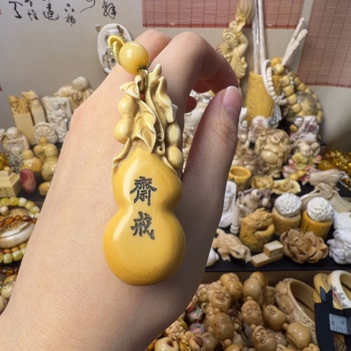 日***金猛犸象牙吊坠9888888888