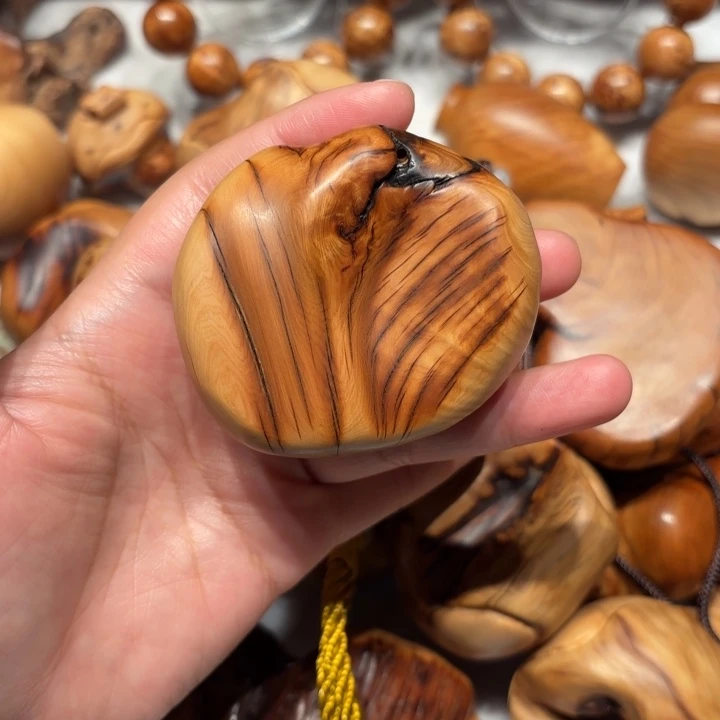 柏木M**高太行崖柏手把