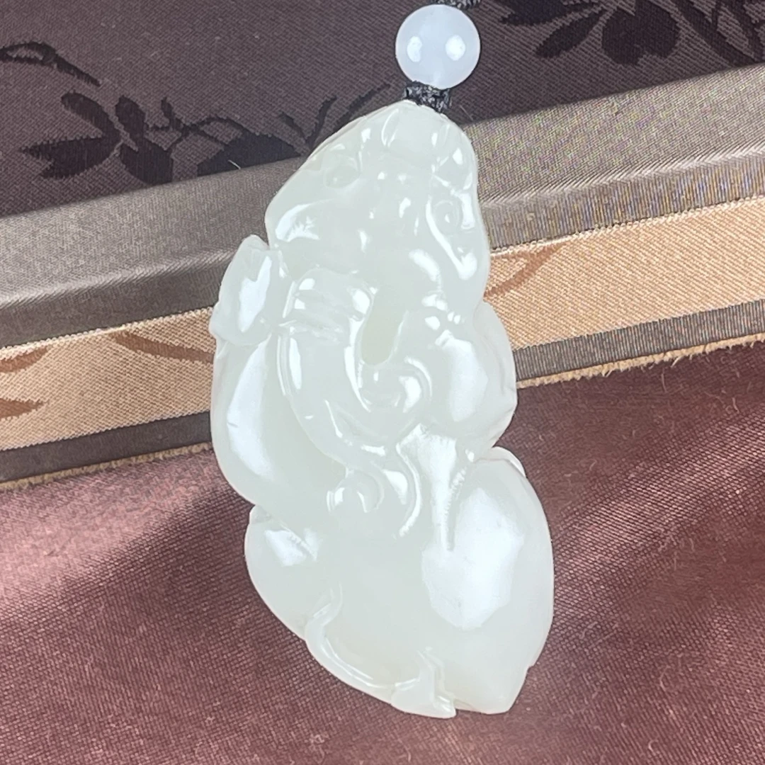天然和田玉羊脂玉貔貅情侣吊坠