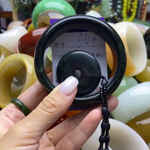 未镶嵌蛇纹石玉手镯