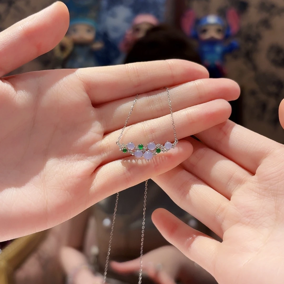 翡翠18K金镶嵌颈饰颈饰