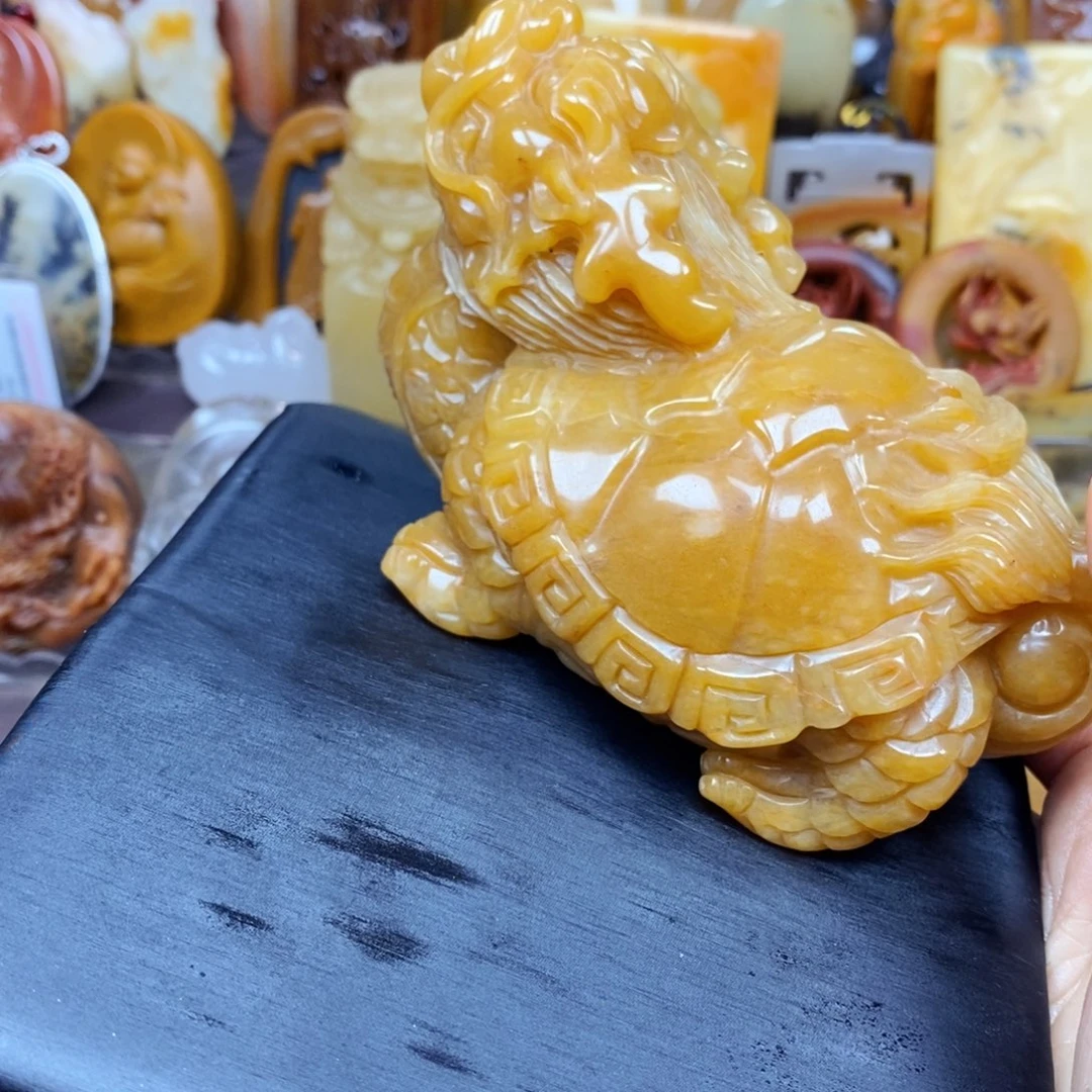 石英质玉（黄龙玉）颈饰未镶嵌