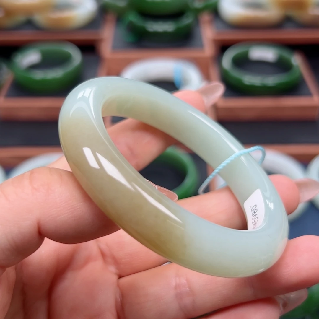 未镶嵌手镯和田玉5758圈口