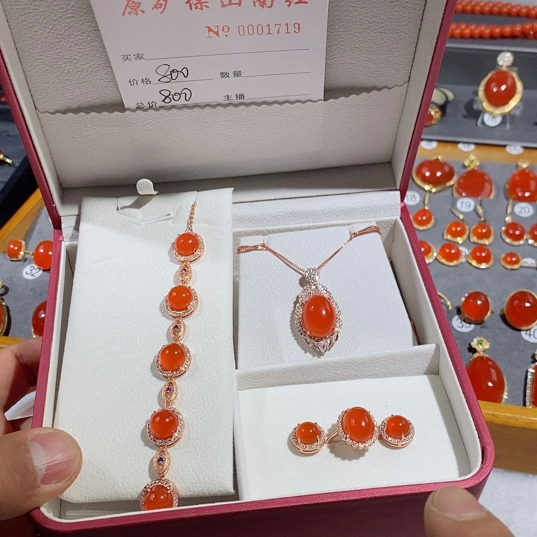 南红玛瑙颈饰银S925镶嵌