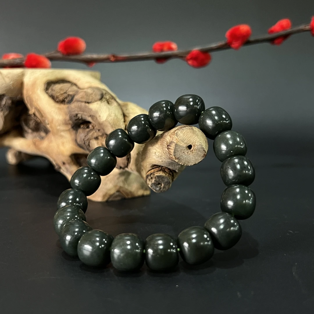 0624GC103和田玉手串