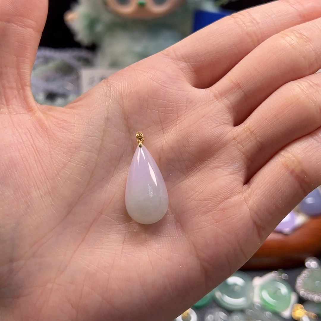 翡翠18K金镶嵌颈饰33