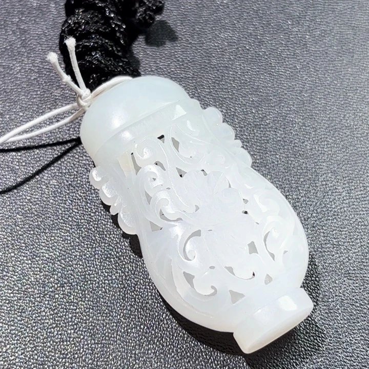 画***5和田玉未镶嵌挂件