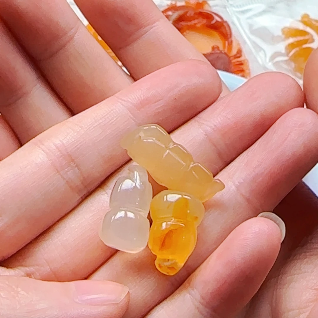 石英质玉（黄龙玉）未镶嵌1冬**暖