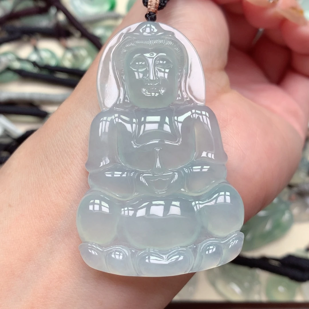 翡翠未镶嵌颈饰观音