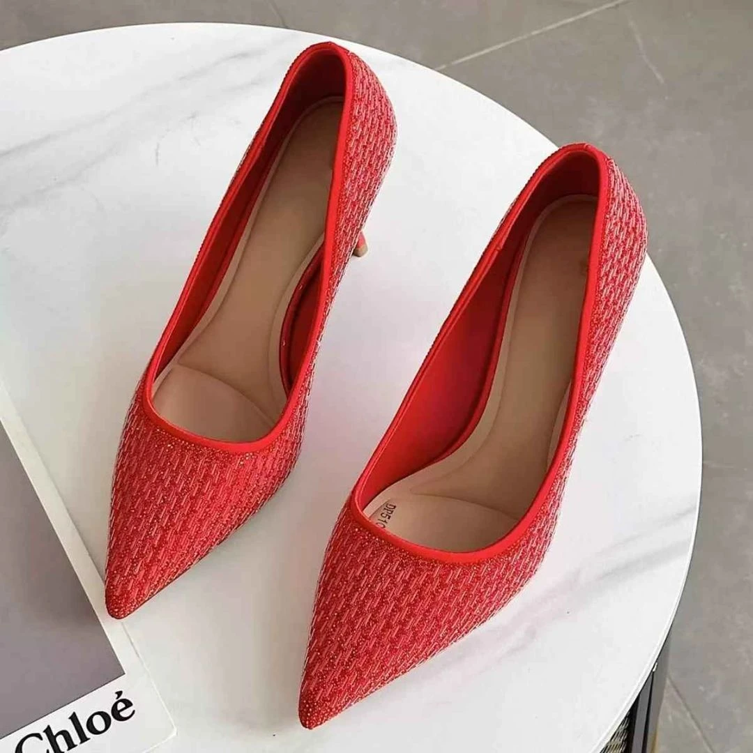 666-261法式高跟鞋女细跟春秋新款气质名媛尖头浅口单鞋新娘婚鞋