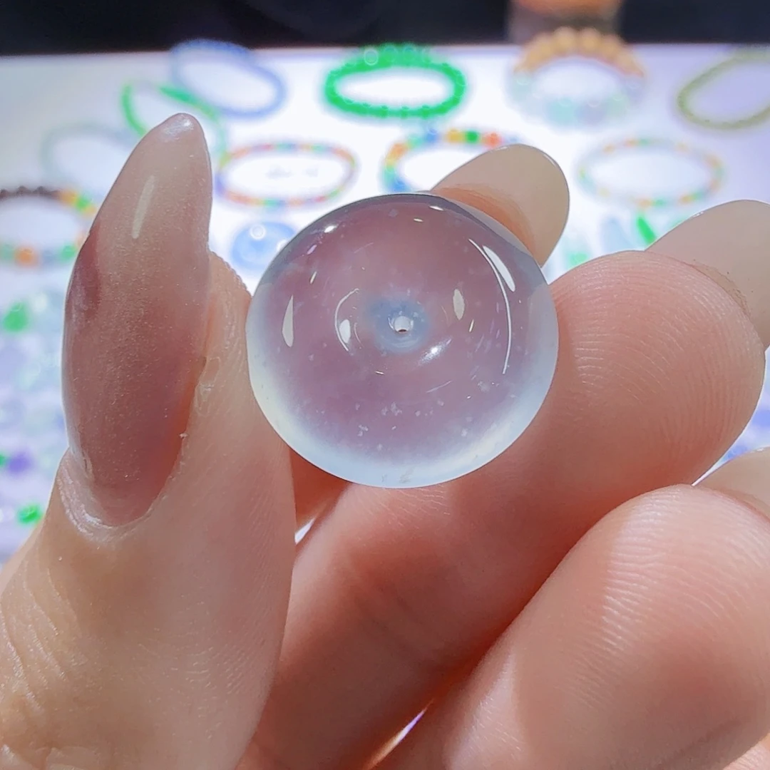 翡翠未镶嵌颈饰肉扣