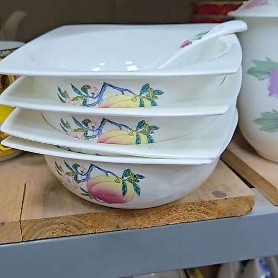 羽***手瓷片微瑕珐琅彩5寸4个小勺4石榴碗666666