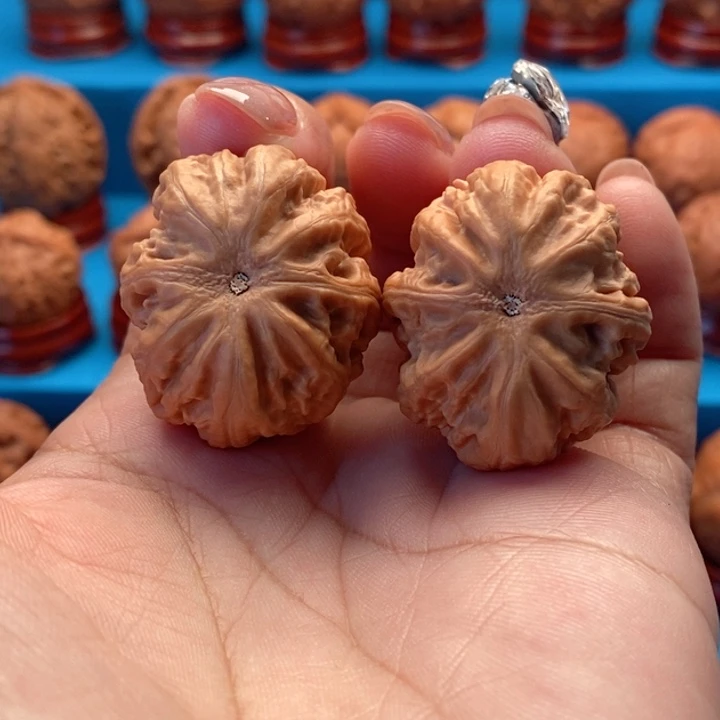把件文玩核桃小粗筋