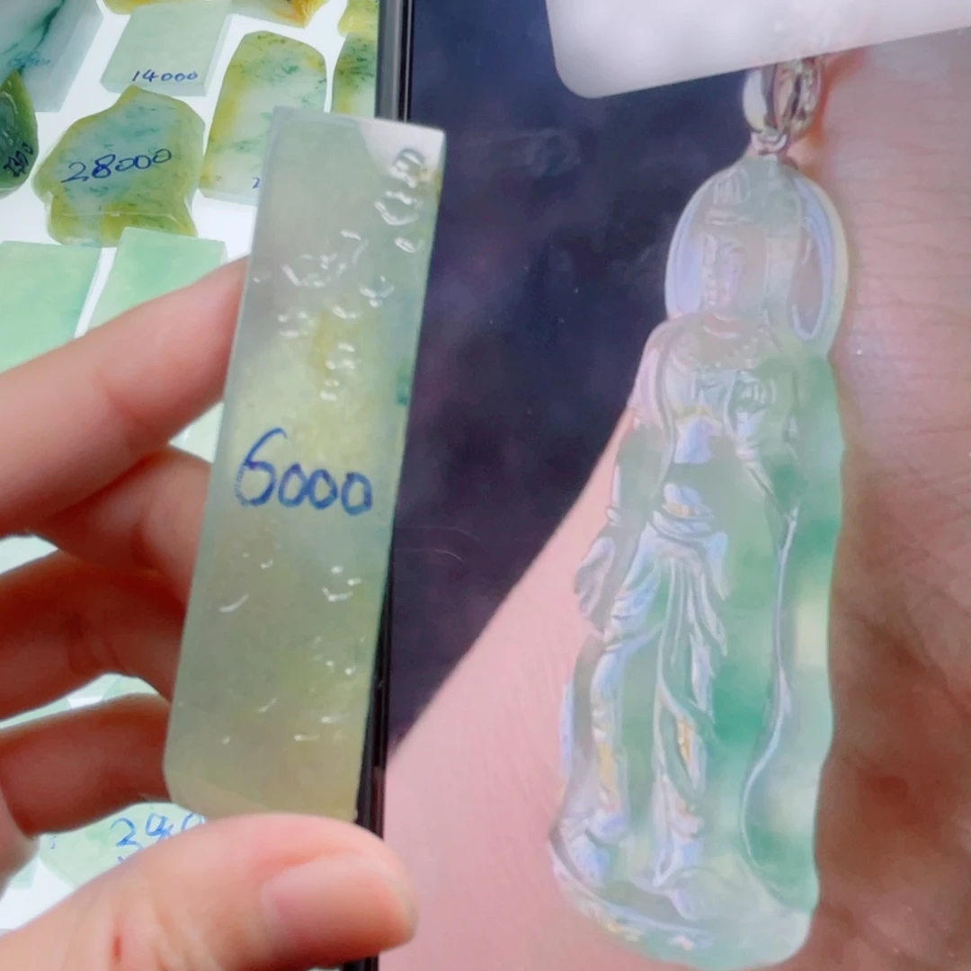 定制翡翠未镶嵌包工