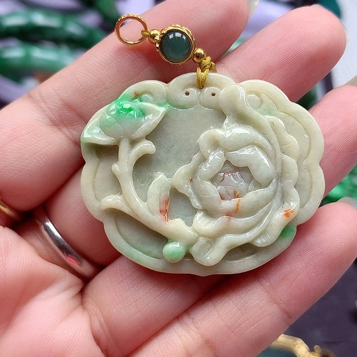 翡翠银S925镶嵌颈饰翡翠