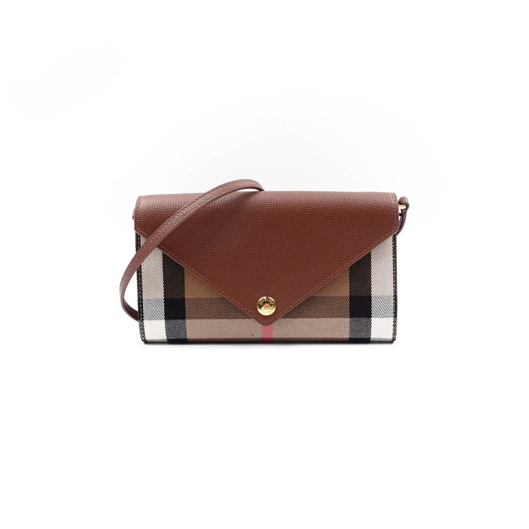 95新 BURBERRY/博柏利 棕色单肩包/T10155085