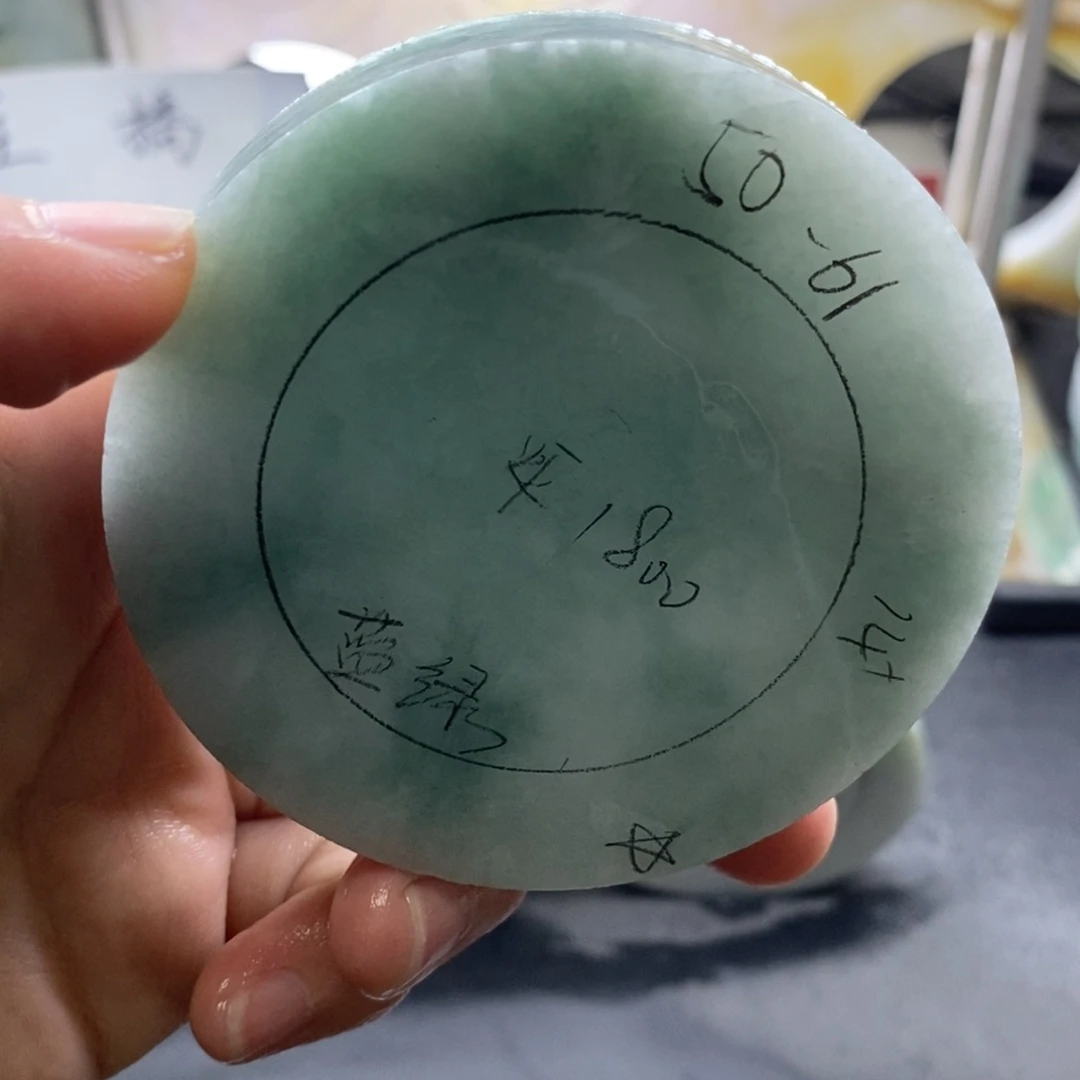 定制翡翠正未镶嵌