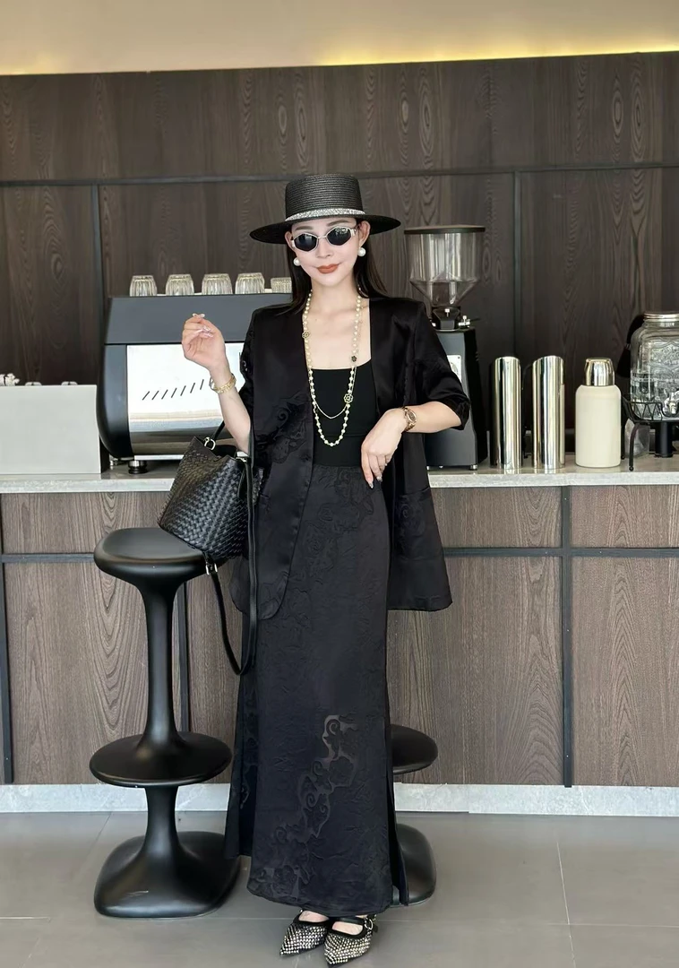 夏季高端时尚百搭收腰显瘦醋酸镂空烧花五分袖女士西装yf32057XZ