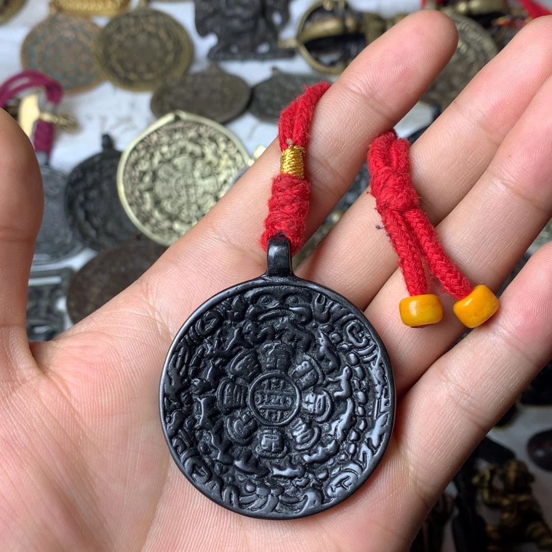 泥塑直播间漏价天铁九宫