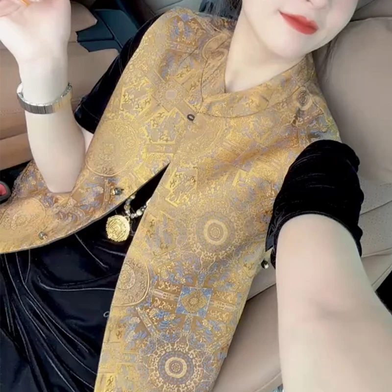 新中式国风马甲女秋冬时尚洋气缎面刺绣马甲气质休闲百搭坎肩上衣