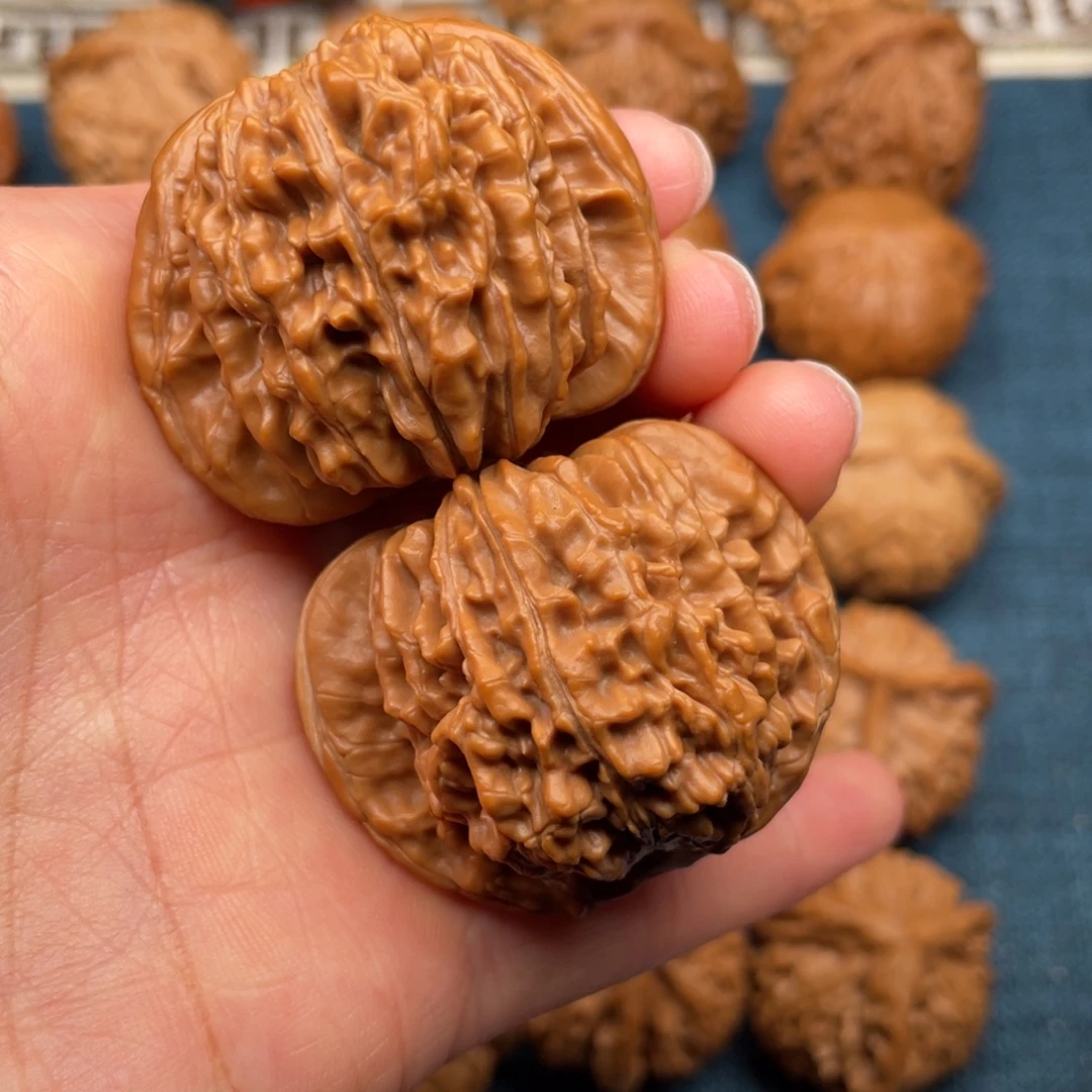 把件文玩核桃42平谷楼