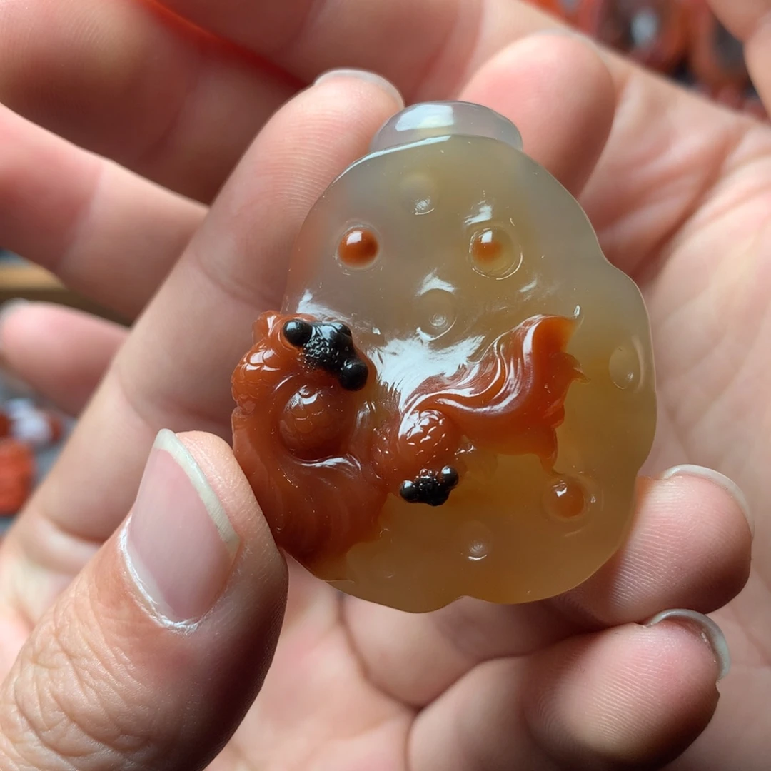 南红玛瑙未镶嵌1连年有余吊坠