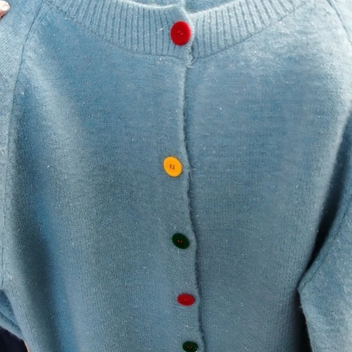 2025新款女装针织简约通勤百搭毛衣短款上衣直播间