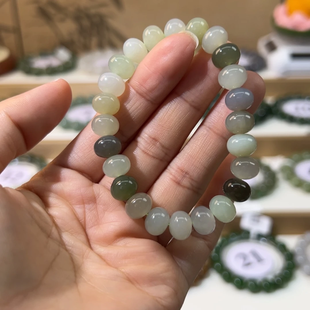 和田玉未镶嵌手串