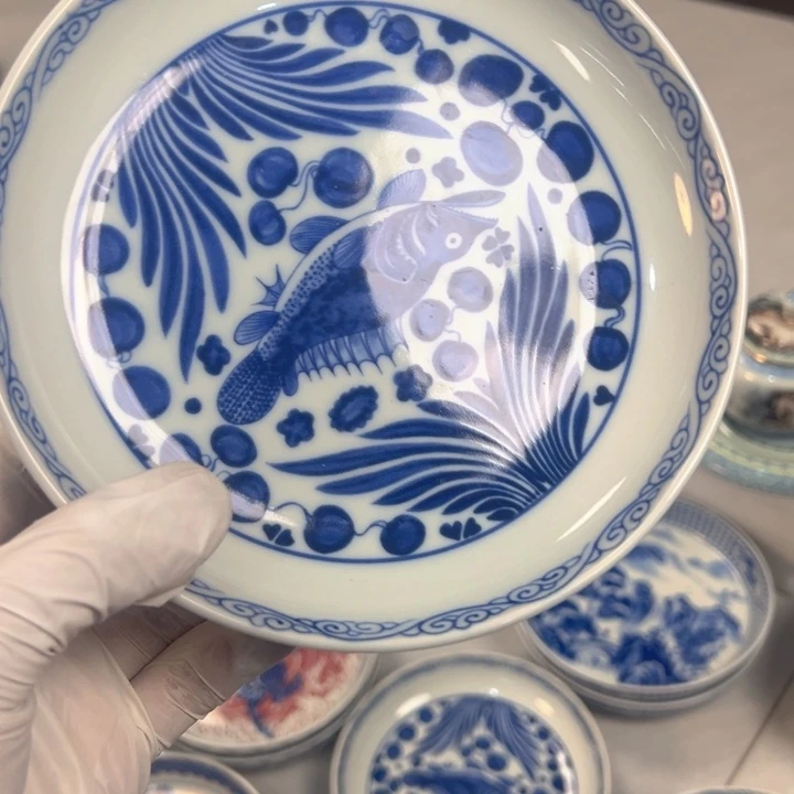 瓷片白青花鱼藻纹壶承全品
