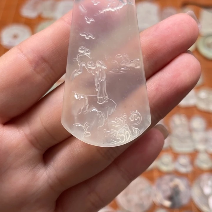 未镶嵌蛇纹石玉颈饰