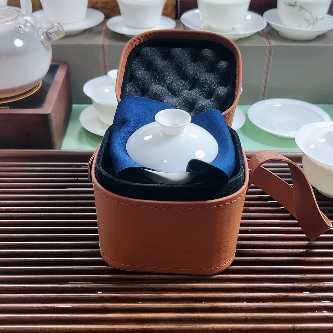 谭**?虾趣旅行套装配3杯