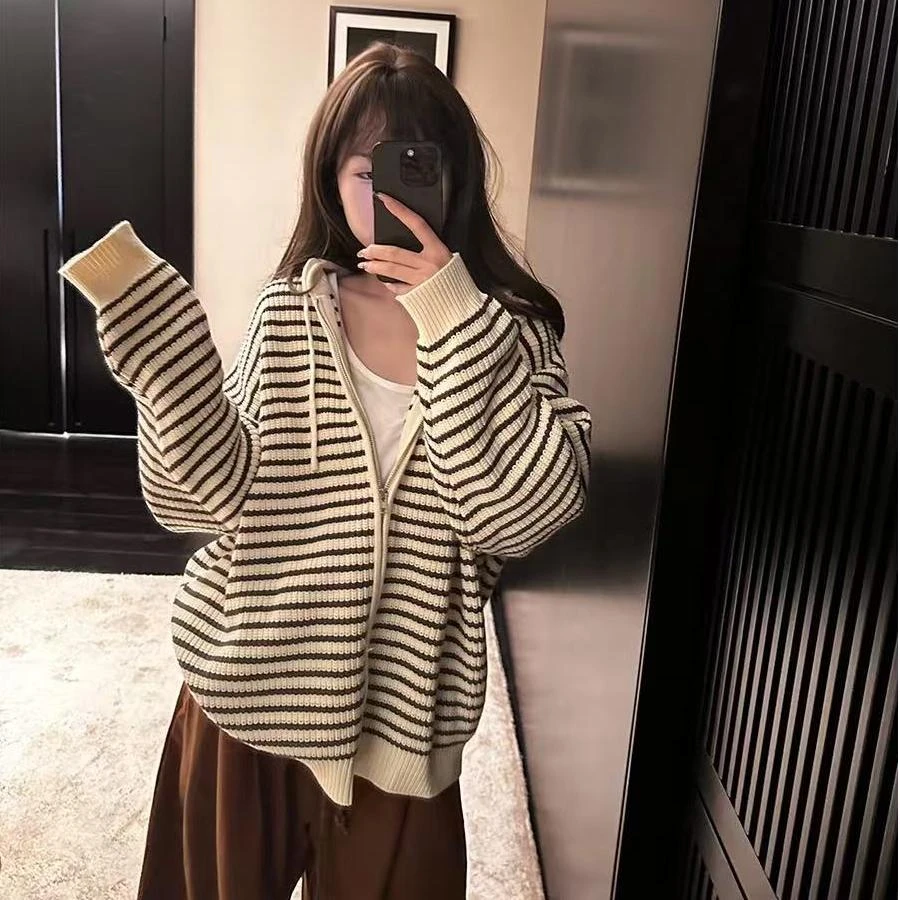 连帽条纹针织开衫女秋季韩版毛衣女宽松百搭上衣女外套幂式穿搭