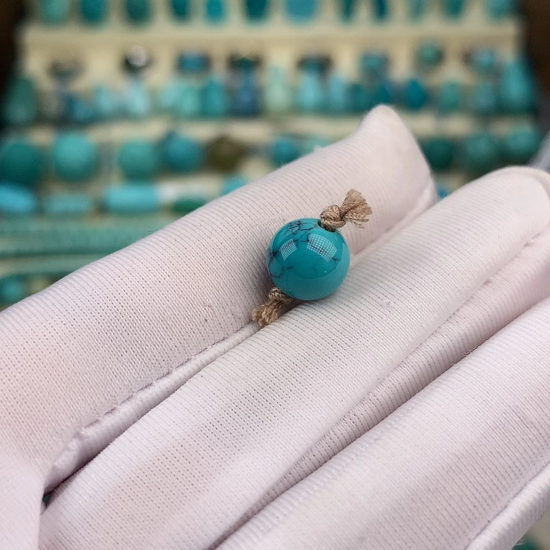 绿松石未镶嵌珠宝奇石8.6