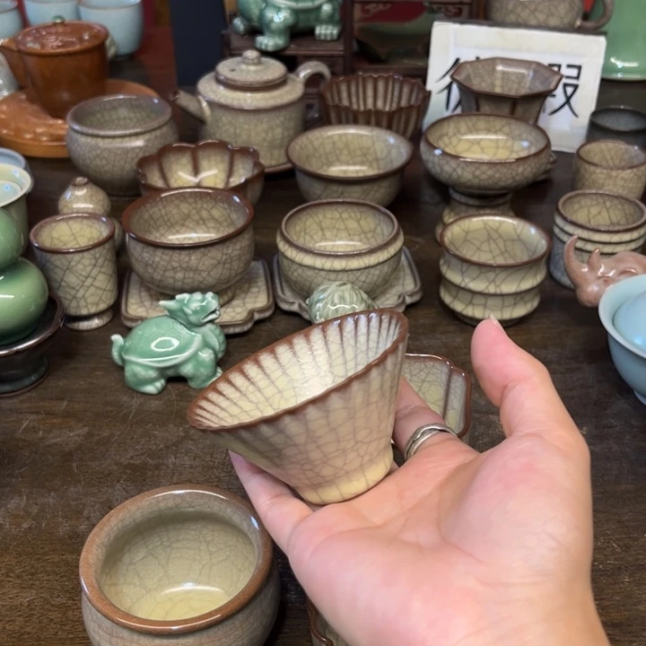 青瓷微瑕浮力特价